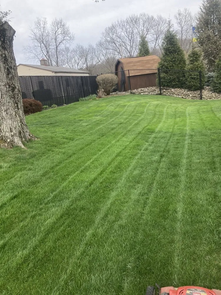 Top-rated garden landscaping for beautiful yards across Glenshaw, PA - Gibler Grounds