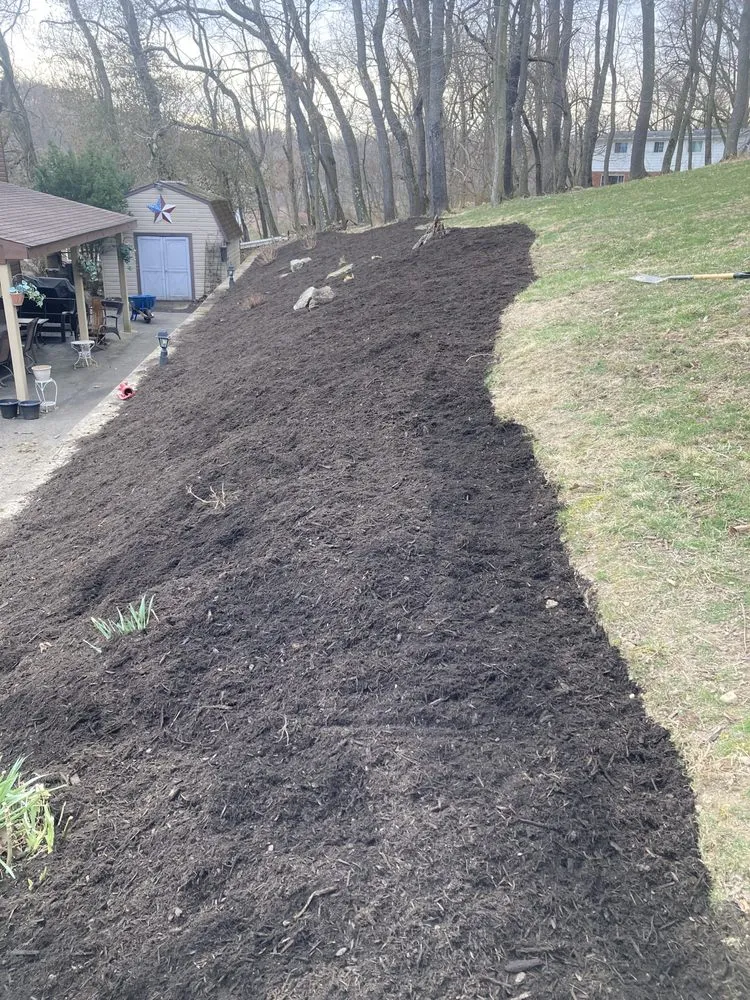 Local outdoor landscaping in Glenshaw, PA - Gibler Grounds