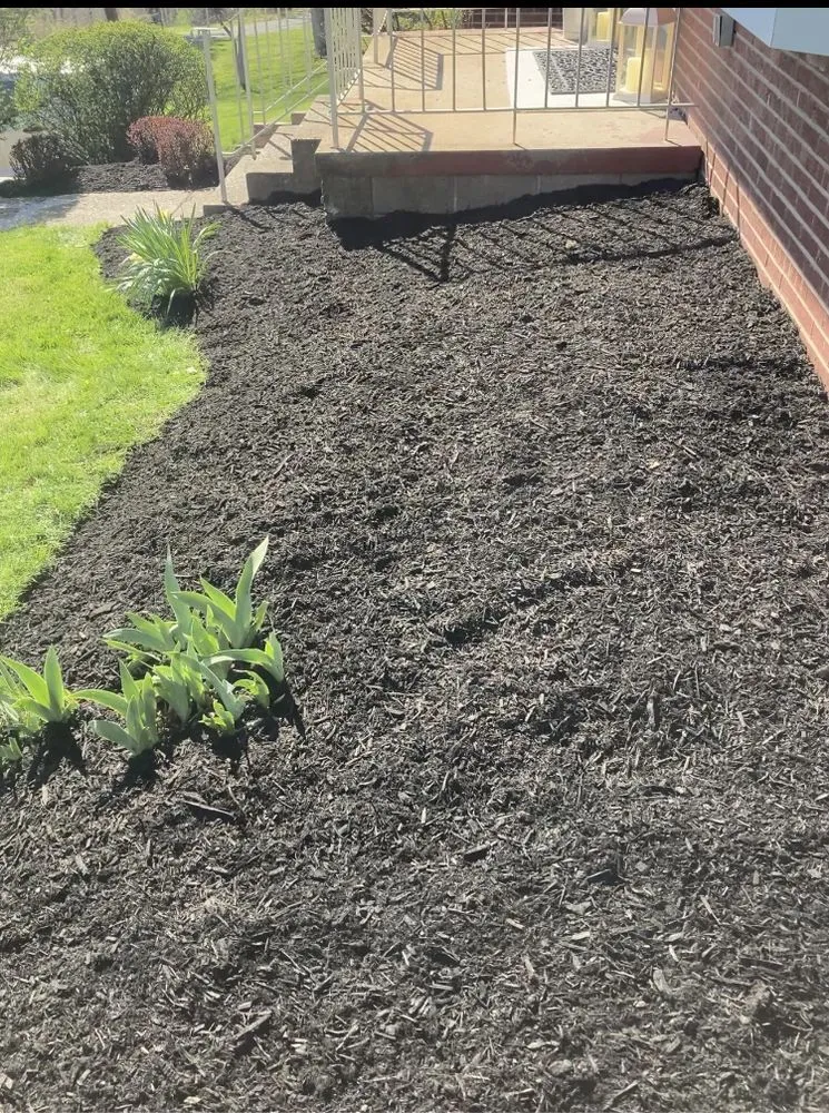 Professional yard maintenance for outdoor upgrades across Glenshaw, PA - Gibler Grounds