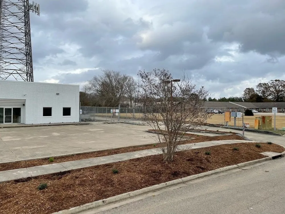 Trusted yard maintenance in Lafayette, LA by Gibson Landscape Solutions