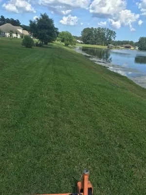 Gibson landscaping Logo