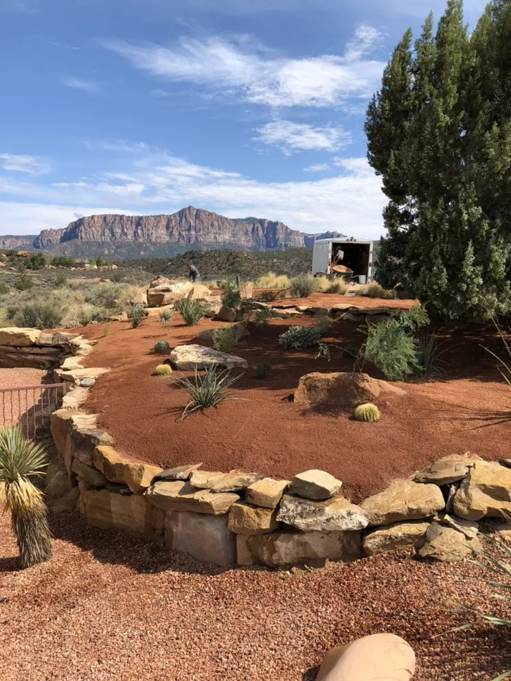 Local yard cleanup service experts serving Hurricane, UT - Gibson Landscaping