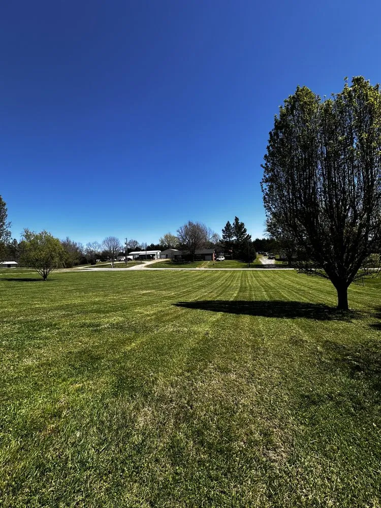 Affordable landscape design in Fayetteville, TN by Gibson Lawncare