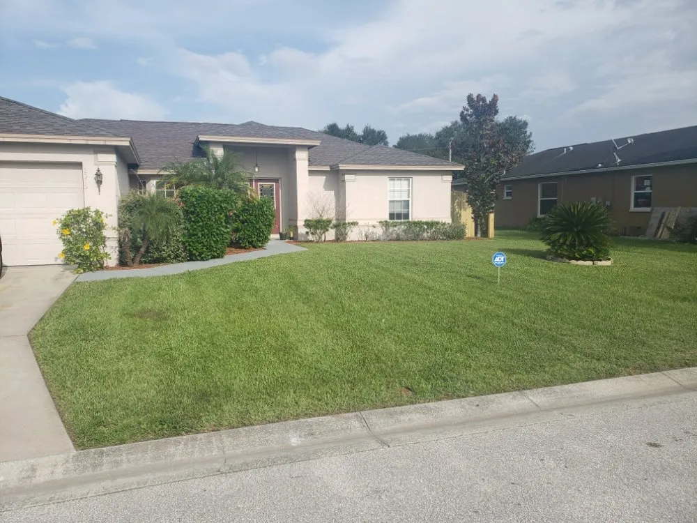 Affordable garden landscaping experts serving Wahneta, FL - Giddens General Services