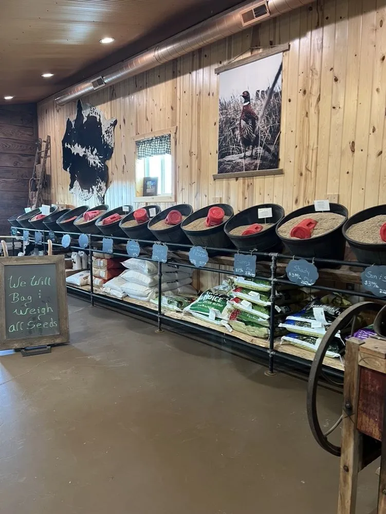 Professional lawn care service experts serving Hartland, MI - Giegler's Feed-Seed & Landscape Supplies