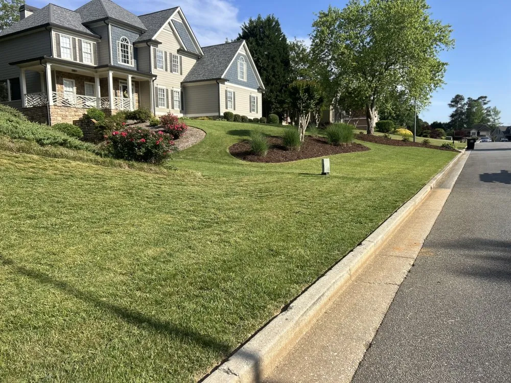 Custom lawn mowing service in Kennesaw, GA by Gifcore Dynamics