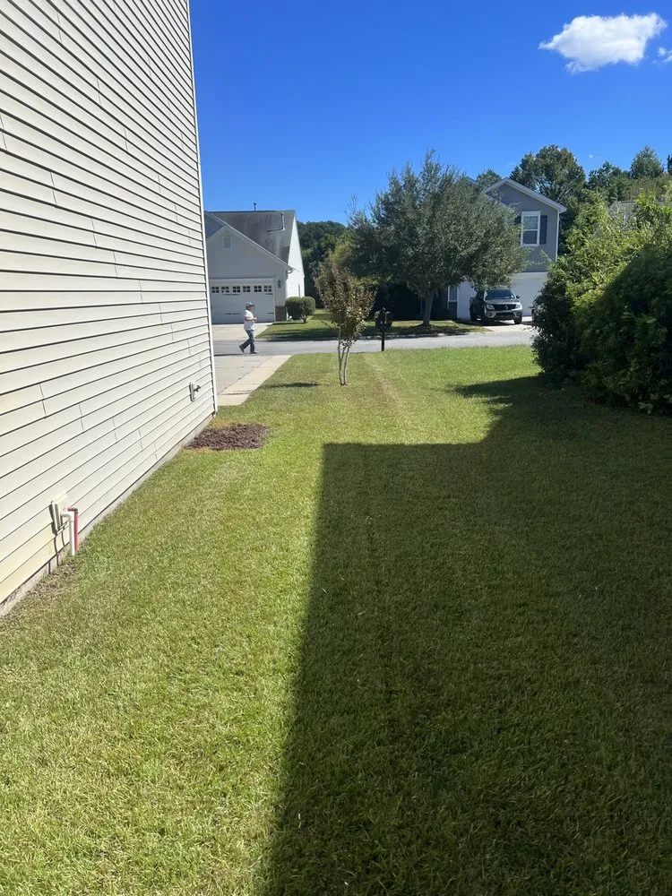 Custom residential landscaping in Beaufort, SC by Gifted Grass Cutters