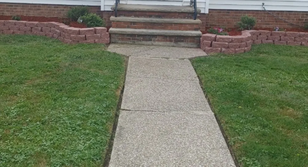 Top-rated yard cleanup service with custom design across Maple Heights, OH - Gifted Pro Landscaping