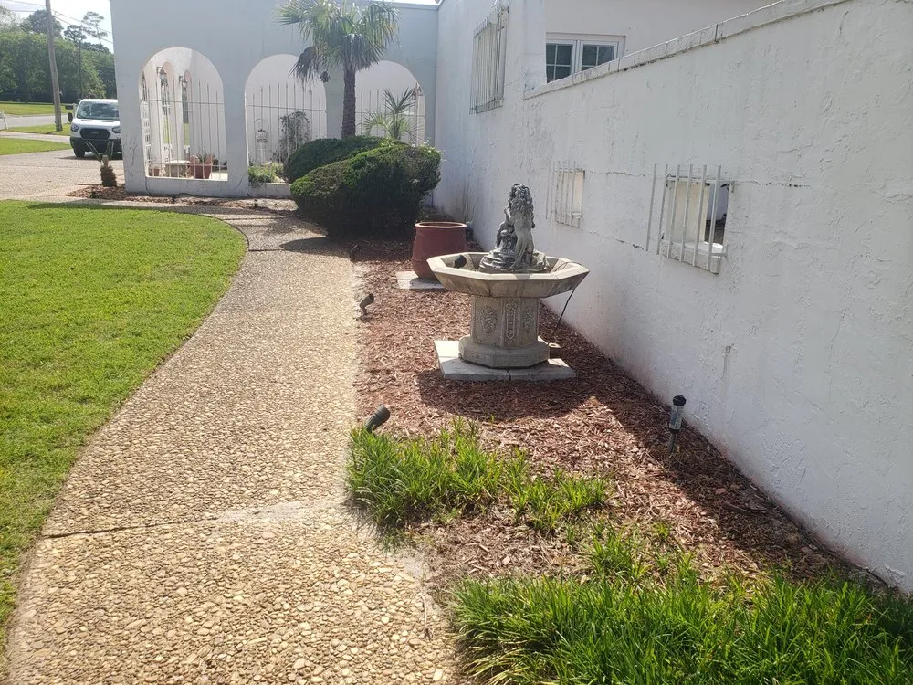 Top-rated lawn care service for outdoor upgrades across Pensacola, FL - Giglio Lawn Services