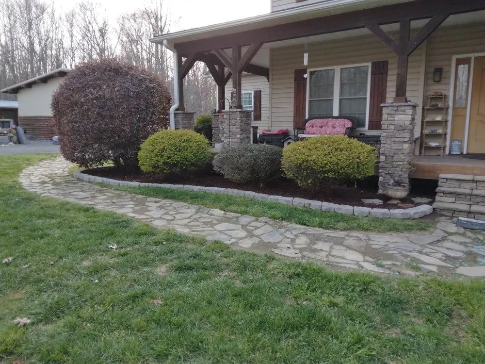 Custom residential landscaping experts serving Mocksville, NC - Gilbert Grounds Management