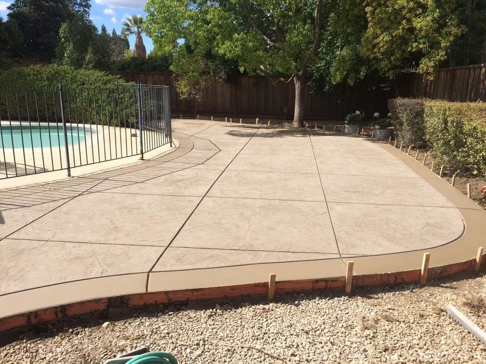 Custom garden landscaping in San Pablo, CA by Gilbert S Landscaping