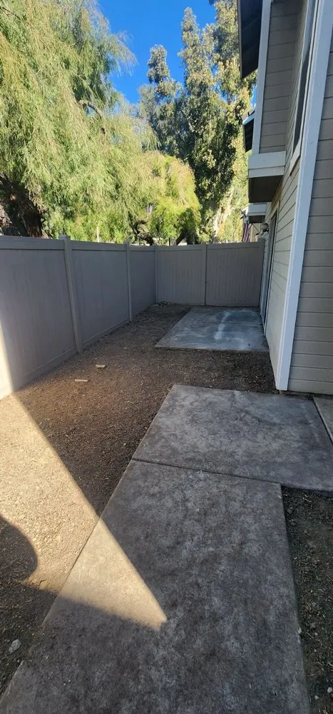 Professional lawn care service in Orange County, CA - Gilberto Garden Landscape,tree Triming and Removal