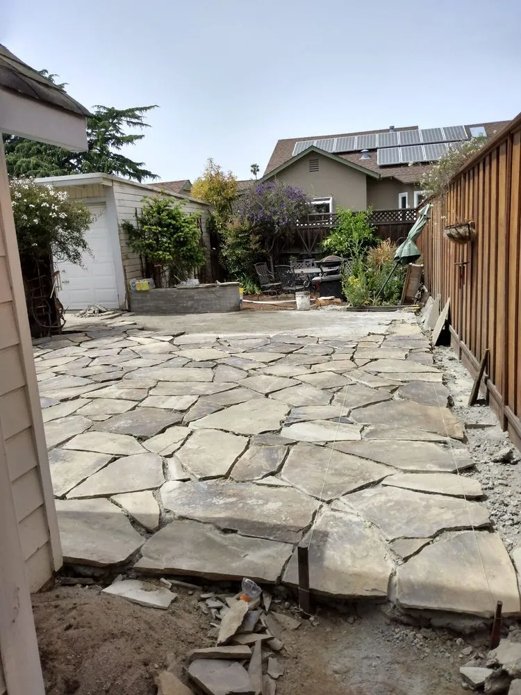 Top-rated lawn mowing service for outdoor upgrades in San Mateo, CA by Gilberto Landscaping Gardening service