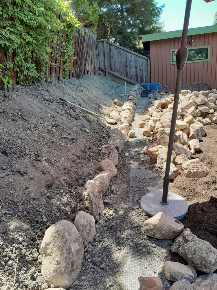 Professional residential landscaping in San Mateo, CA by Gilberto Landscaping Gardening service
