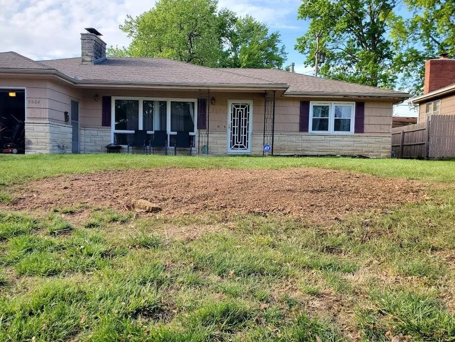 Professional landscaping services in Kansas City, MO by Gilbert's Stump Grinding and Landscaping