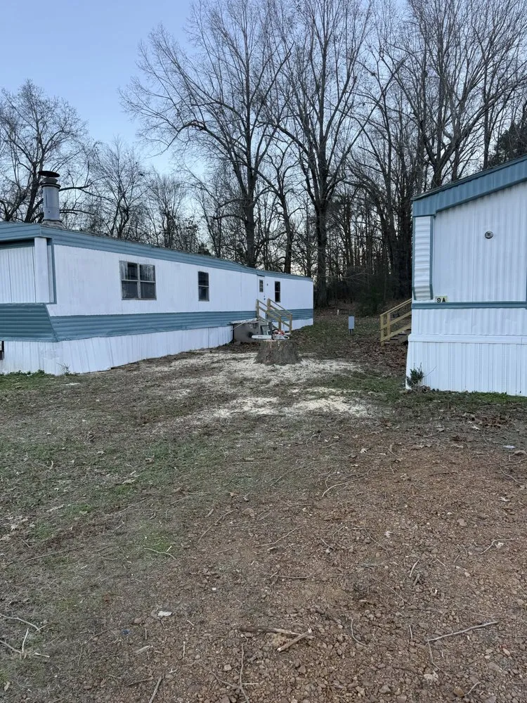 Trusted garden landscaping experts serving Mayfield, KY - Gillespies Tree Service And Landscaping