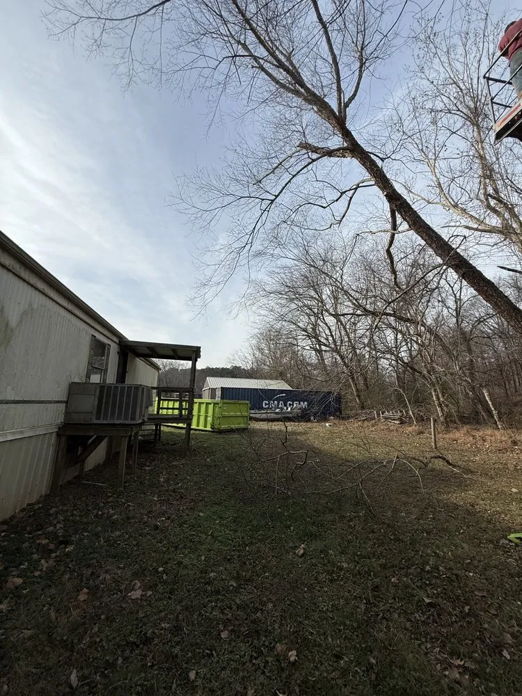 Custom landscaping services experts serving Mayfield, KY - Gillespies Tree Service And Landscaping