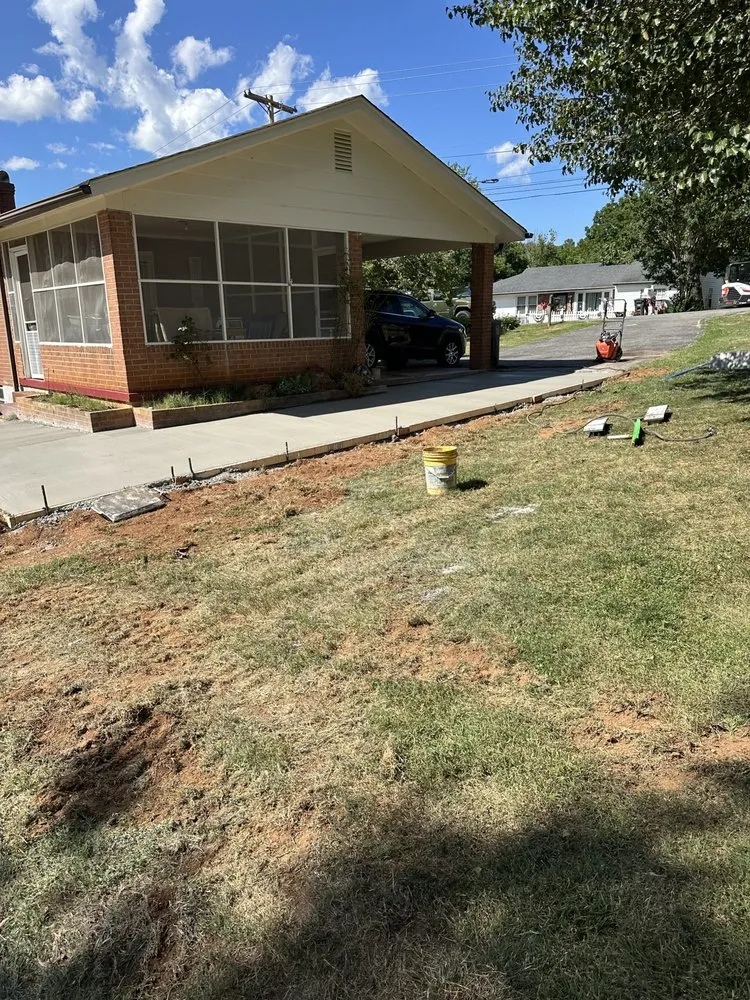 Top-rated lawn care service in Pamplin, VA - Gilliam & Sons Services