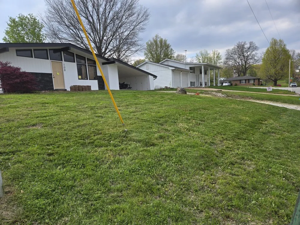 Local lawn care service in New Haven, MO - Gills Grass