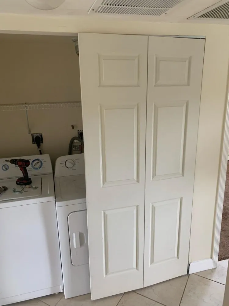 Professional lawn care service experts serving Riviera Beach, FL - Gills I Know a Guy