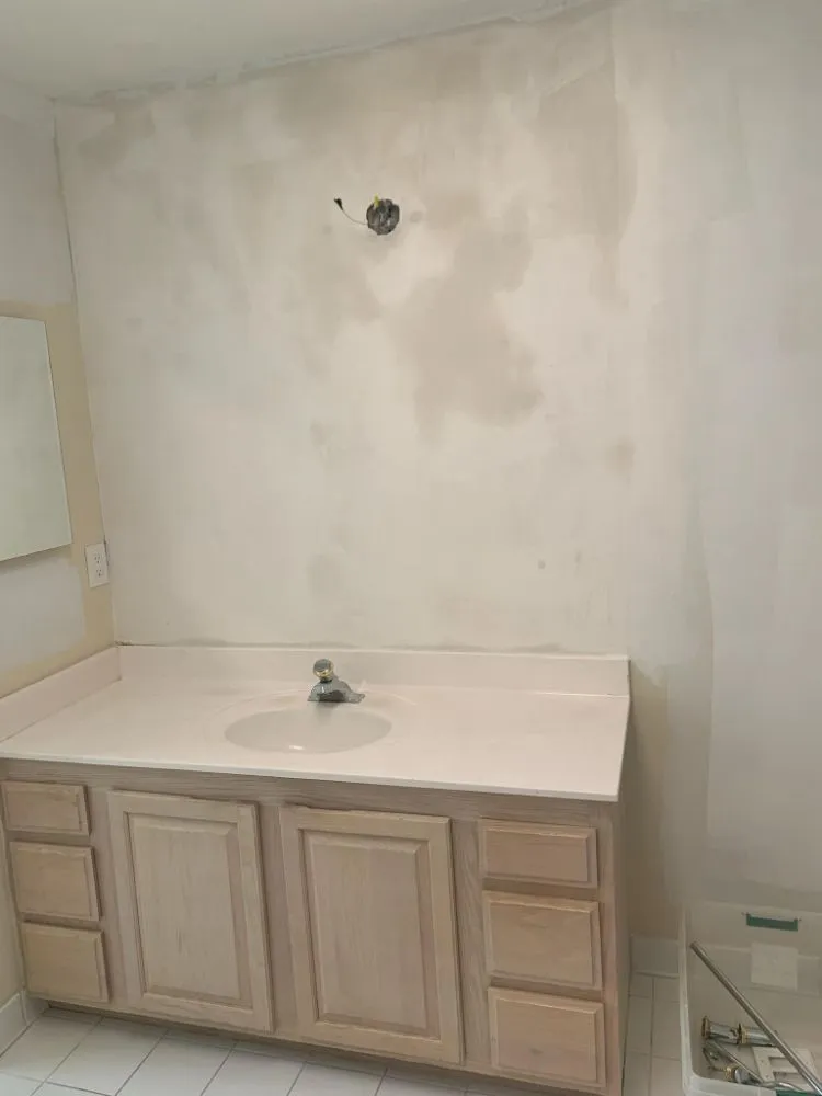 Local yard maintenance in Riviera Beach, FL by Gills I Know a Guy