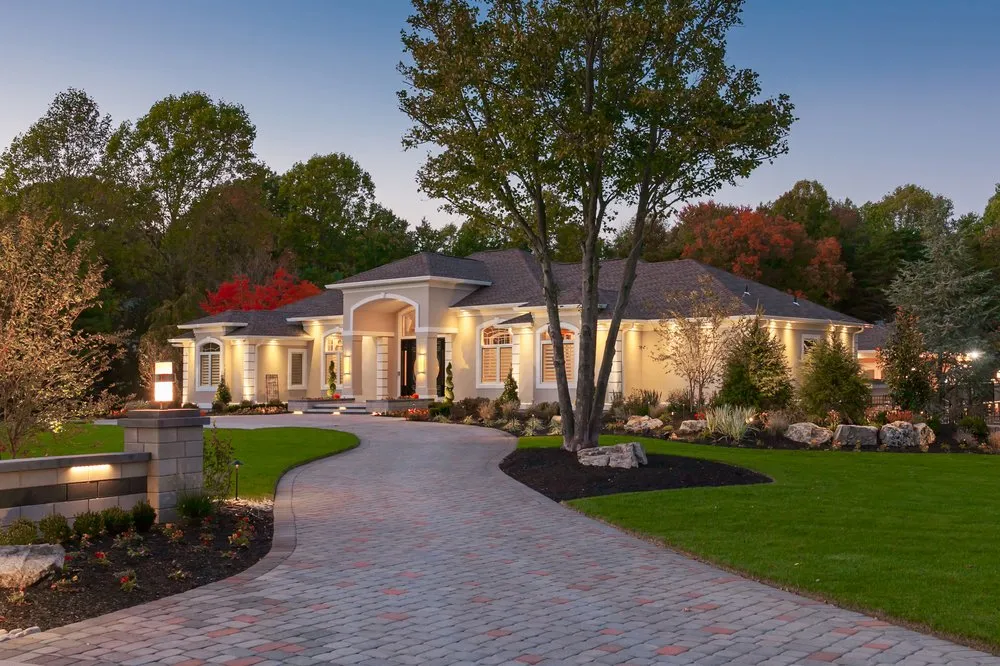 Top-rated lawn care service experts serving Mullica Hill, NJ - Gill's Landscaping