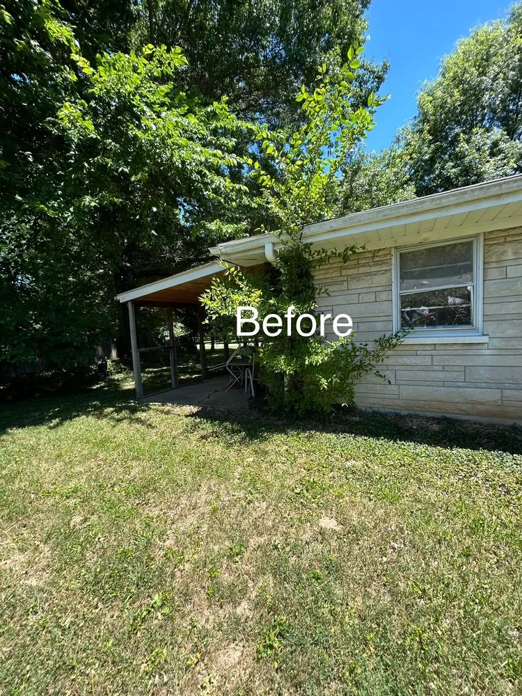 Top-rated landscape design in Louisville, KY by Gilly Grass Home Exterior Services