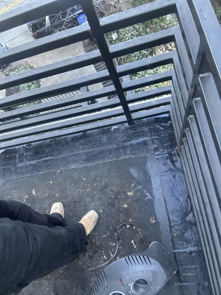 Trusted outdoor landscaping in Louisville, KY by Gilly Grass Home Exterior Services