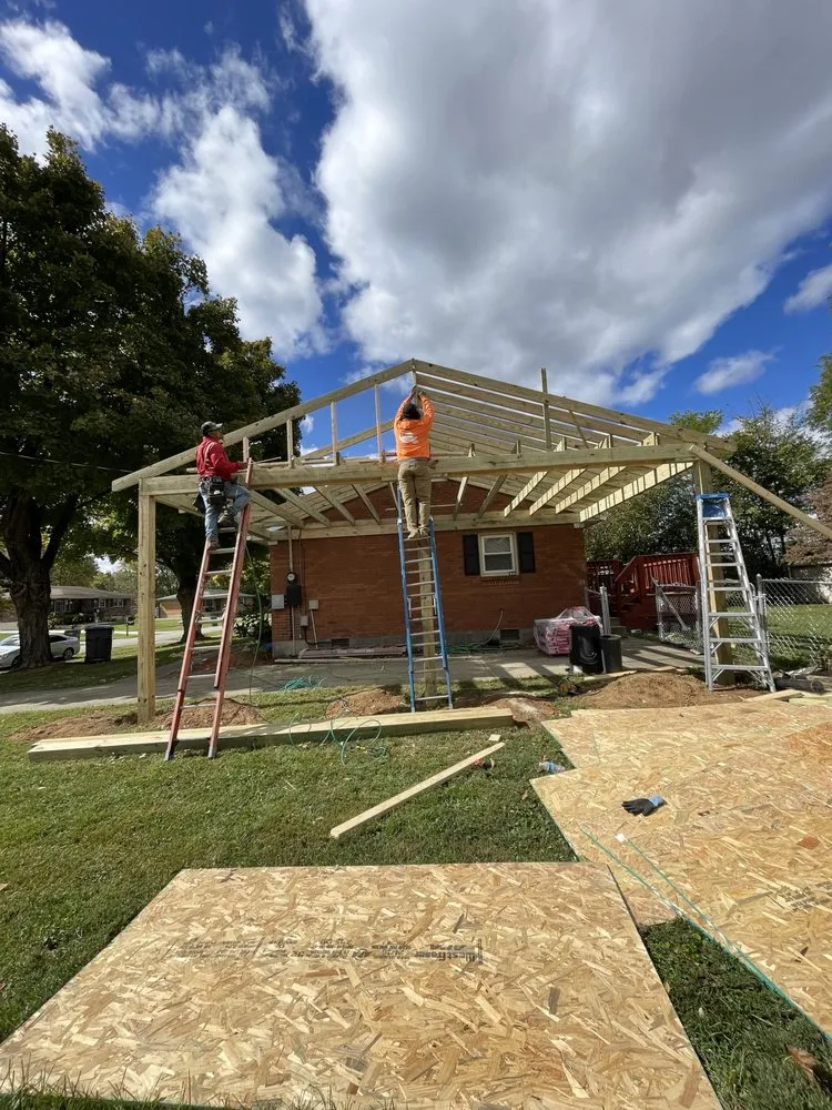 Custom outdoor landscaping for beautiful yards across Louisville, KY - Gilly Grass Home Exterior Services