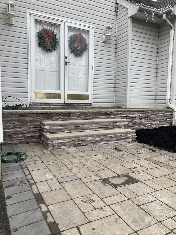 Expert garden landscaping in Browns Mills, NJ - Gillys tree & lawn