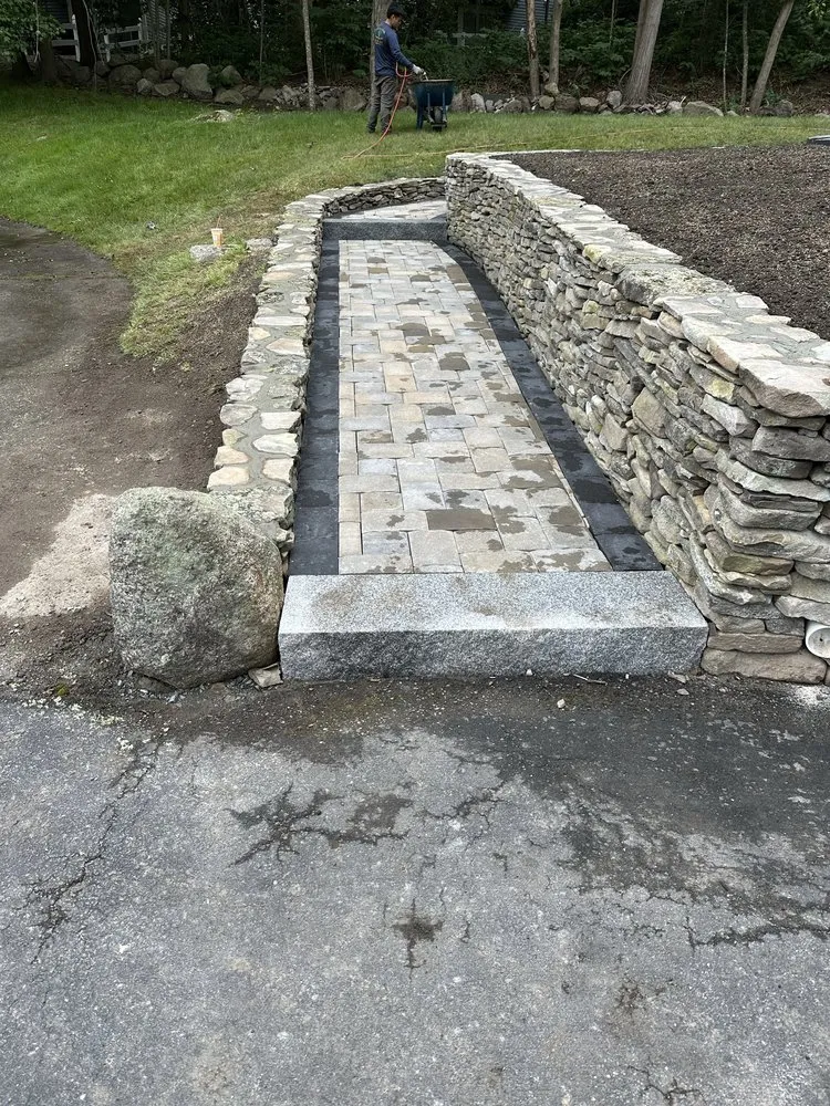 Professional yard maintenance in Lynn, MA - Gilmar & Son