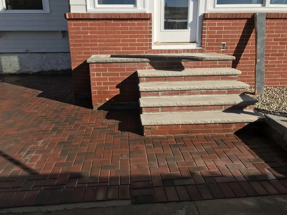 Expert lawn mowing service experts serving Lynn, MA - Gilmar & Son