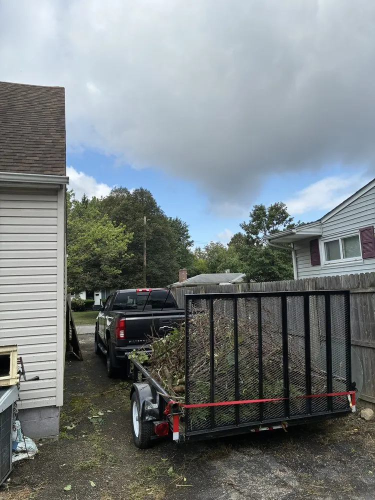 Professional yard maintenance near you in Grove City, OH by Gilmore Property Service