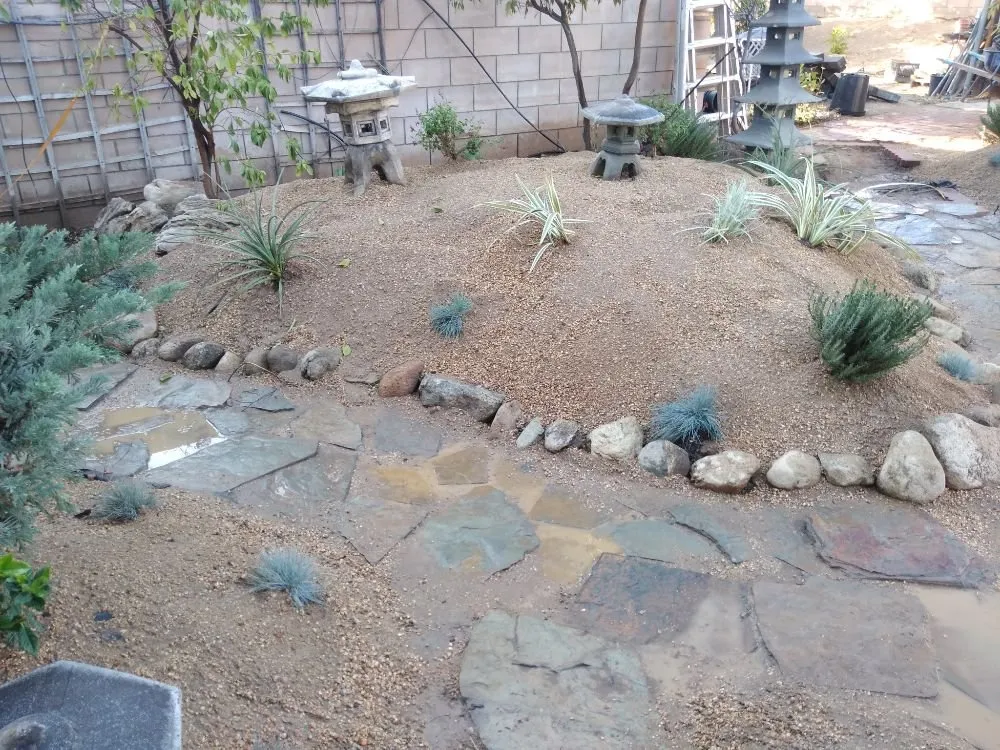 Affordable outdoor landscaping experts serving Bakersfield, CA - Gil's Garden Landscape