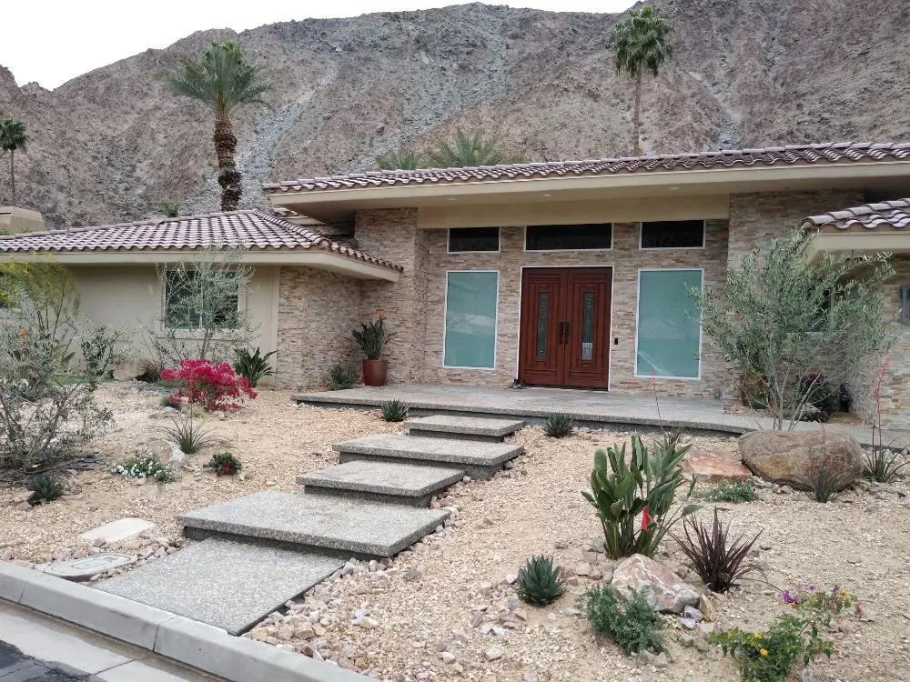 Affordable outdoor landscaping experts serving Bakersfield, CA - Gil's Garden Landscape