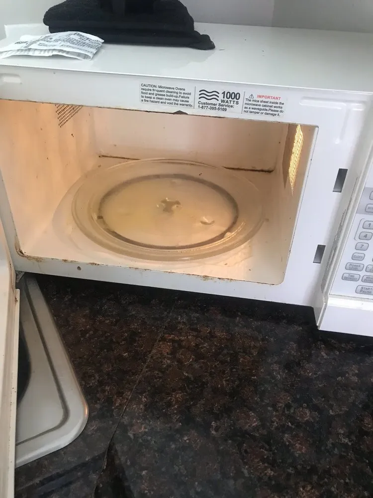 Affordable lawn care service for homes in Davenport, FL by Gilt-Edged Property Services