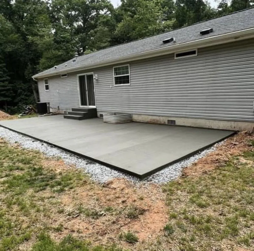 Affordable yard cleanup service in Parkville, MD by Gimmys General contracting