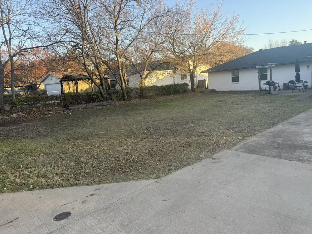 Trusted yard maintenance for homes across Cedar Hill, TX - Ginale Lawn Services