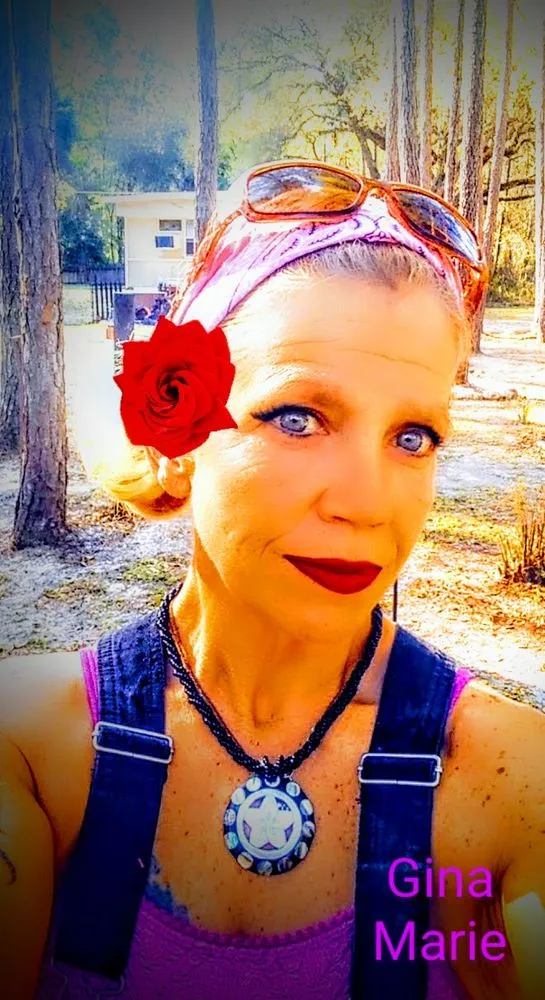 Top-rated residential landscaping in Inglis, FL by Gina's Tidy Touch