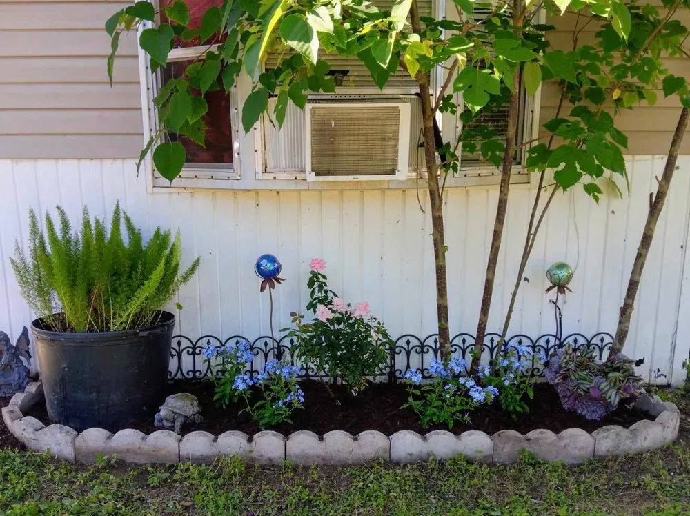 Affordable garden landscaping for outdoor upgrades in Seffner, FL by Ginger Gardening