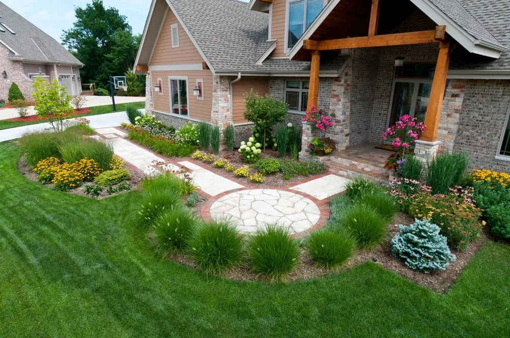 Affordable garden landscaping experts serving Cedarburg, WI - Ginkgo Leaf Studio