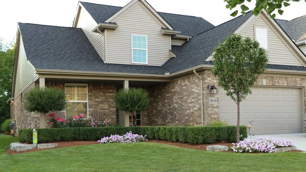 Top-rated outdoor landscaping for residential properties in Mobile, AL by Ginnis Landscaping