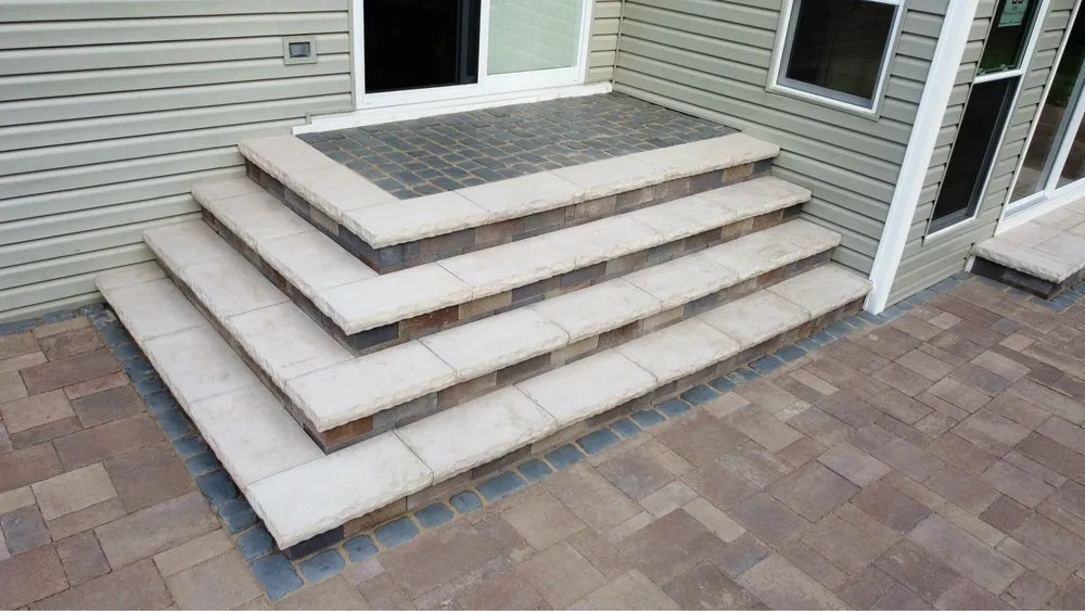 Custom outdoor landscaping in Peotone, IL by Gino's L&L Service