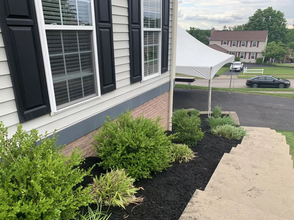 Expert garden landscaping for residential properties in Coraopolis, PA by Gino’s Mowing Service