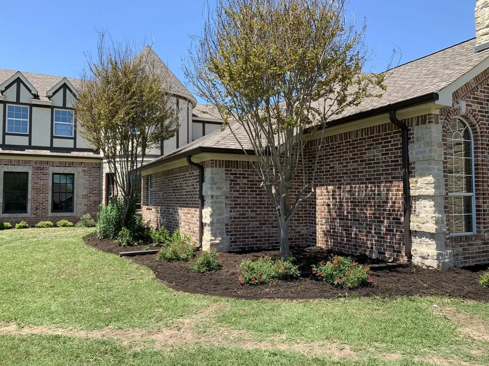 Top-rated lawn care service in Waco, TX - Ginwood Services