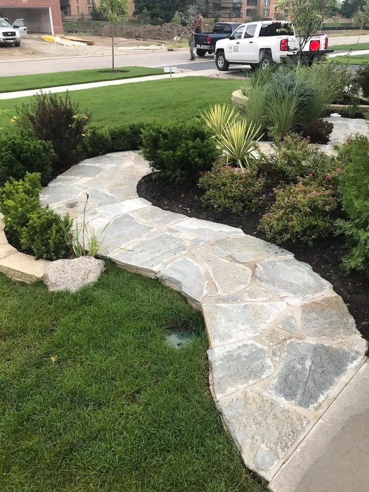 Trusted yard cleanup service in Chicago, IL - Giorgio & Perez Landscaping