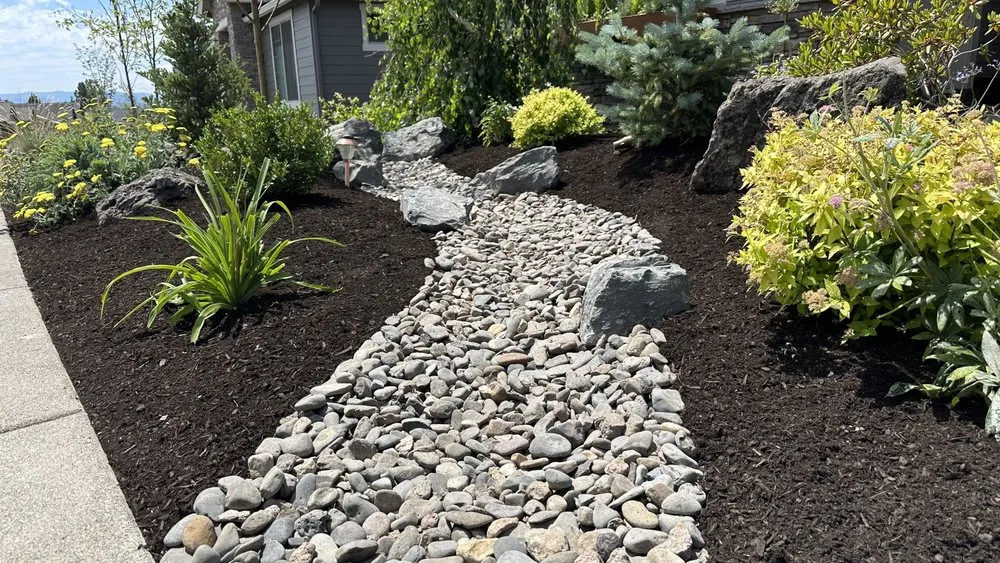 Professional outdoor landscaping in Redmond, OR by Gio’s Landscape & Construction