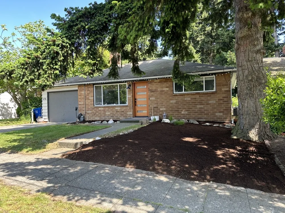 Professional landscape installation experts serving Everett, WA - Gio’s Landscaping