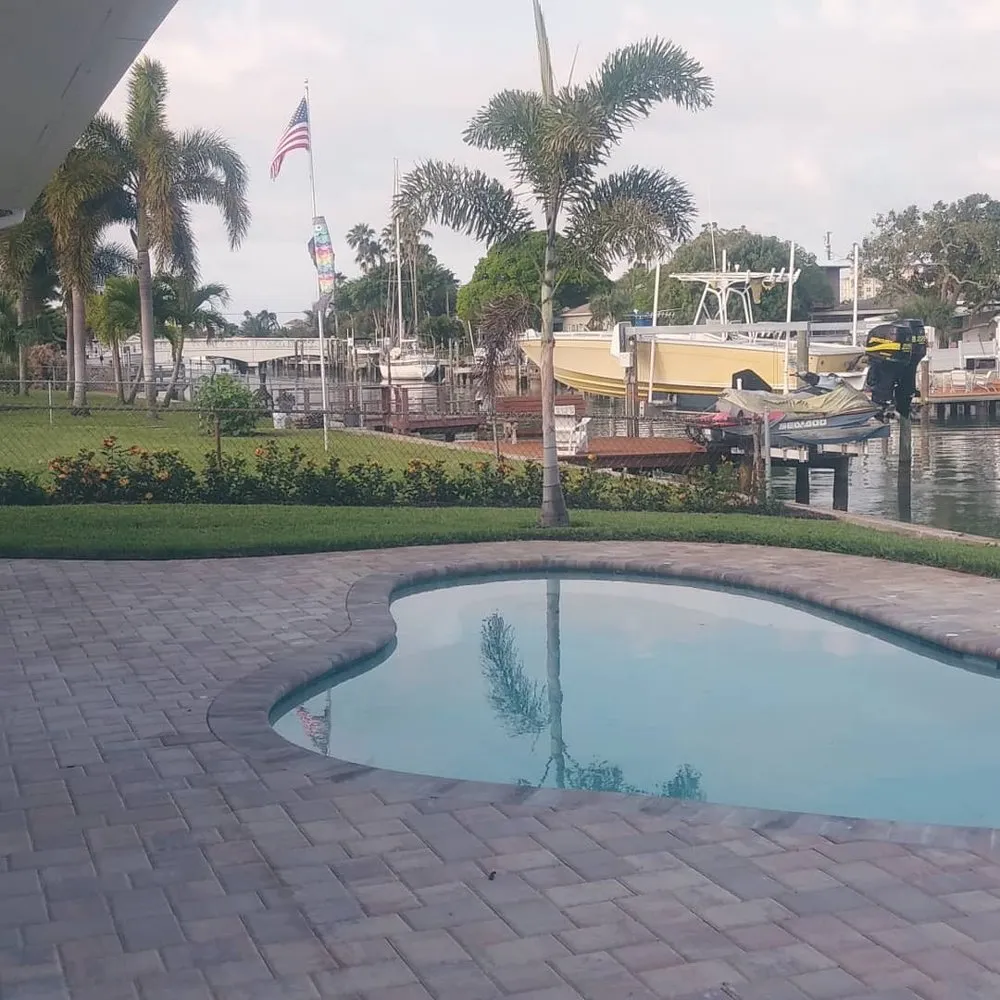 Local landscape design experts serving Dunedin, FL - Gio's Multitask Lawn & Landscaping