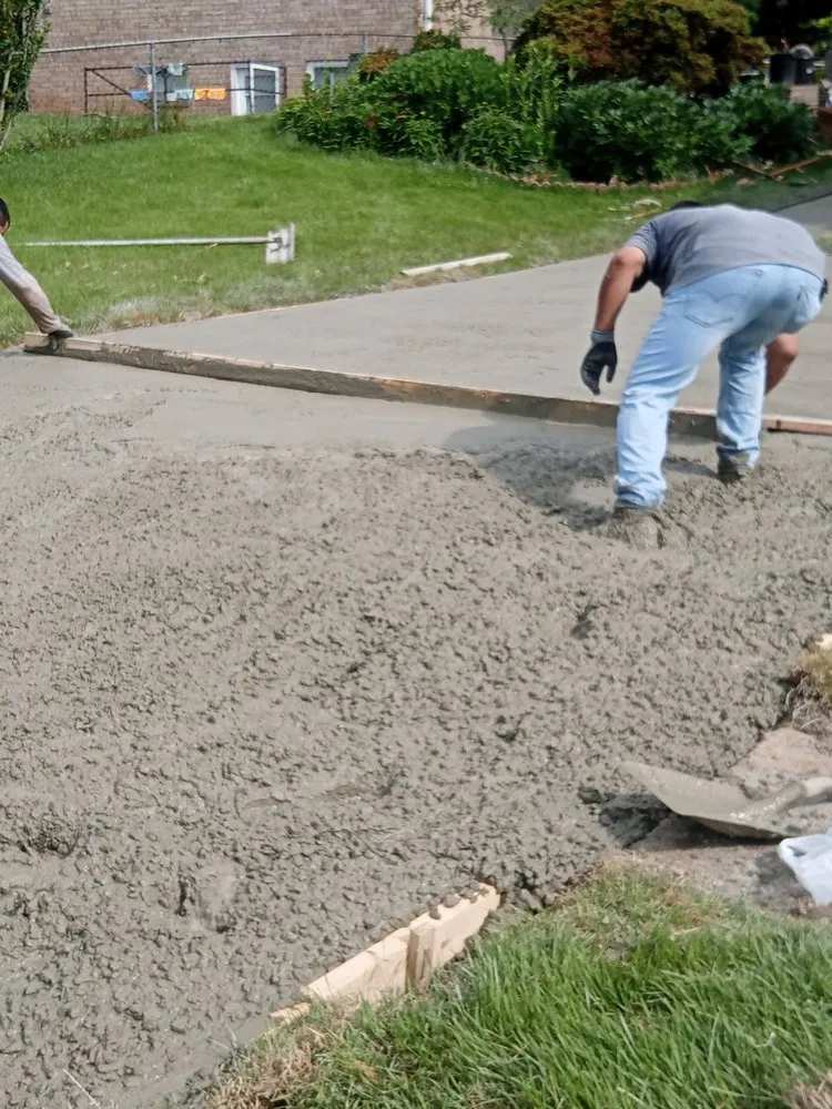 Professional landscape installation for beautiful yards in Annandale, VA by Giovanni's Home Improvement